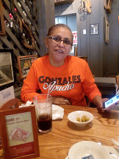 American Restaurant «Cracker Barrel Old Country Store», reviews and photos, 4321 S Interstate Hwy 35, San Marcos, TX 78666, USA