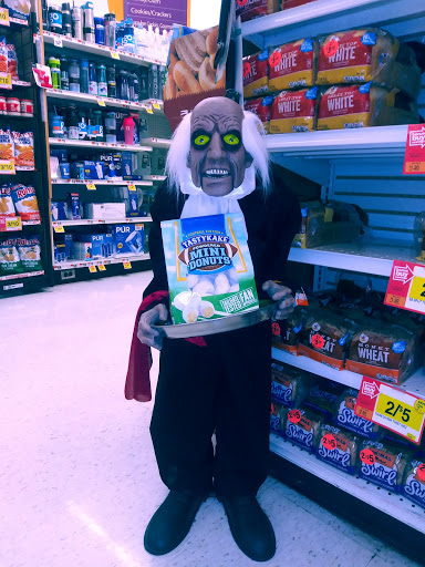 Grocery Store «Super Stop & Shop», reviews and photos, 1391 Main St, Willimantic, CT 06226, USA