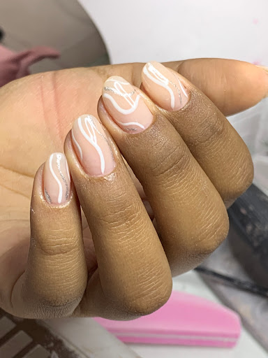 Logo da empresa - Esmalteria lp nails
