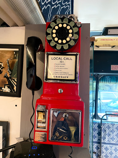 Shopping Mall «Putnam Place Shopping Center», reviews and photos, 1245 Dixwell Ave, Hamden, CT 06514, USA