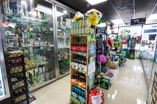 Tobacco Shop «Pipe dreams tobacco shop», reviews and photos, 10692 SW 24th St, Miami, FL 33165, USA