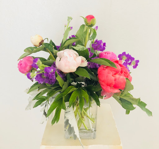 Florist «Open Air Designs - Florist | Wedding Planning | Gifts», reviews and photos, 607 N Myrtle Ave, Clearwater, FL 33755, USA