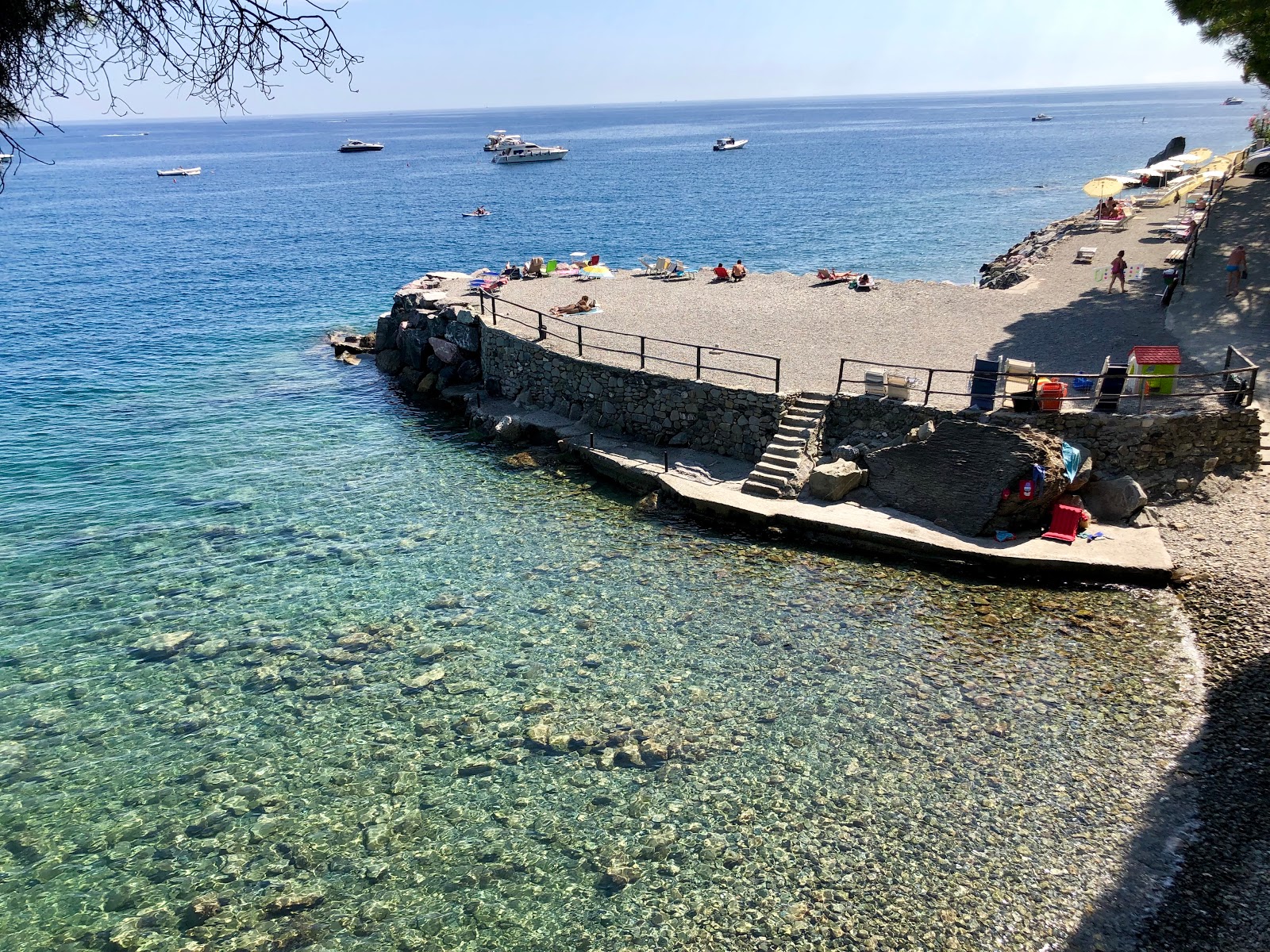 Photo de Smeraldo beach zone des équipements