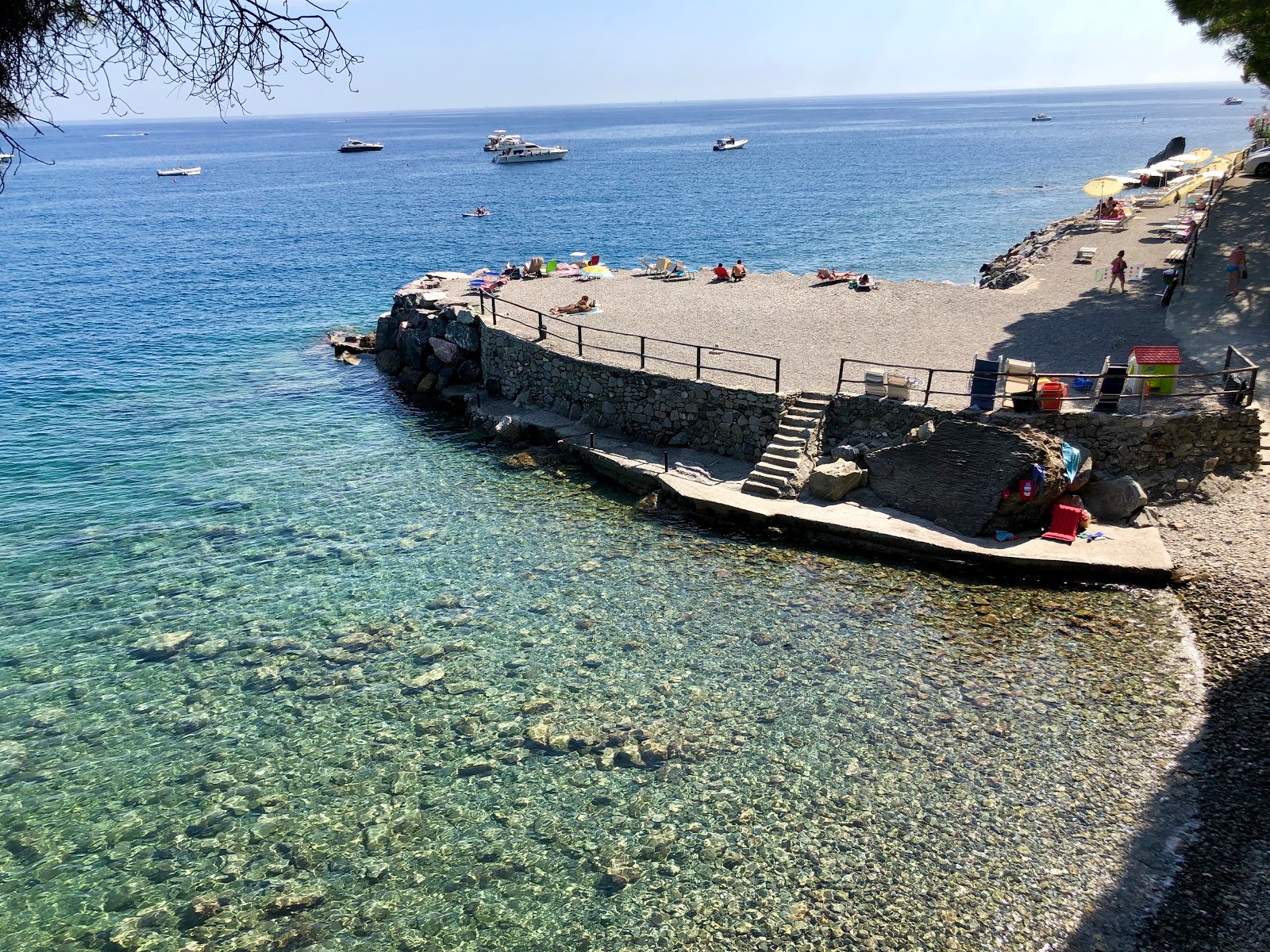 Foto von Smeraldo beach mit teilweise sauber Sauberkeitsgrad