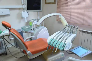 Centro Dental De La Riva image