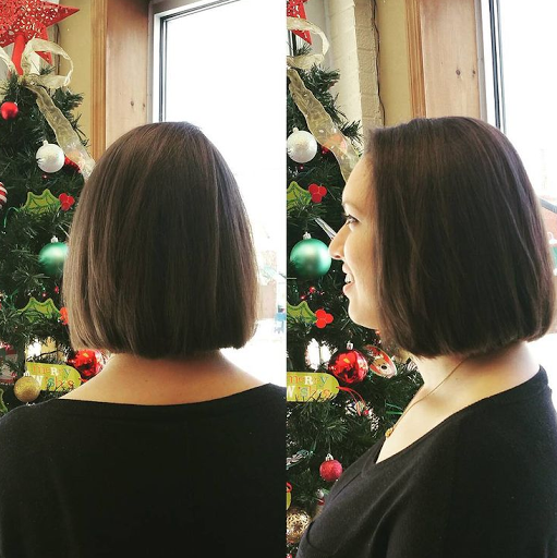 Hair Salon «Village Hair Co», reviews and photos, 2 S Vernon St, Sunbury, OH 43074, USA