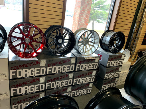 Truck Accessories Store «Trails West», reviews and photos, 12290 National Rd SW, Pataskala, OH 43062, USA