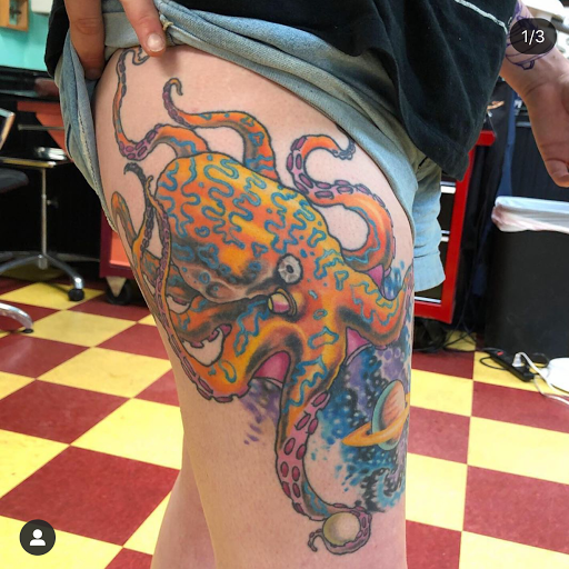 Tattoo Shop «Avenue Tattoo», reviews and photos, 3020 Santa Rosa Ave F, Santa Rosa, CA 95407, USA
