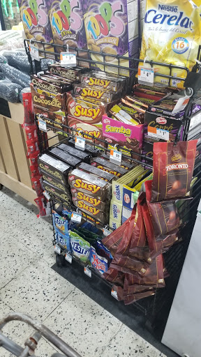 Grocery Store «Bravo Supermarkets», reviews and photos, 2668 Tamiami Trail E, Naples, FL 34112, USA