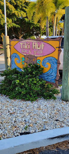 American Restaurant «Paradise Tiki Hut Restaurant and Bar», reviews and photos, 1502 Miramar St, Cape Coral, FL 33904, USA