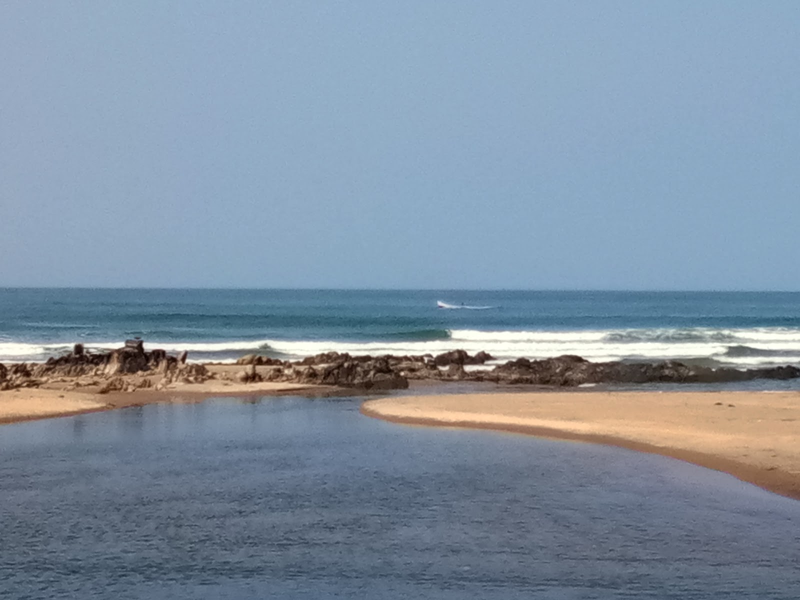 Foto de Gokarna Main Beach - lugar popular entre los conocedores del relax