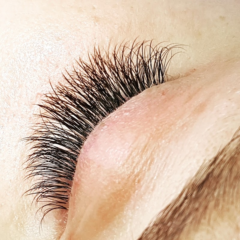 Elegant Eyes Eyelash Extensions