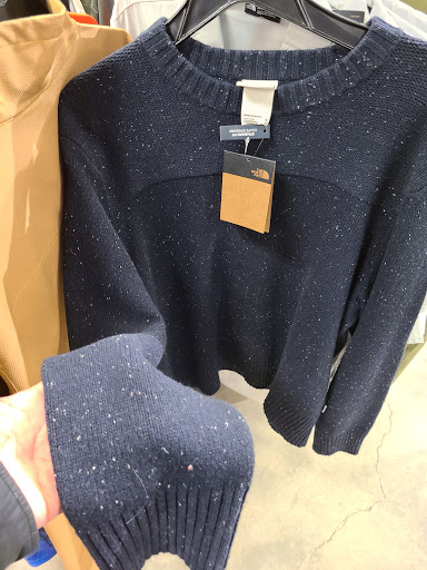 Clothing Store «The North Face Outlet», reviews and photos, 461 Evergreen Ct, Central Valley, NY 10917, USA