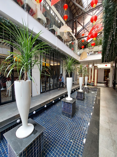 Vườn Hạnh Phúc - Restaurant & Lounge