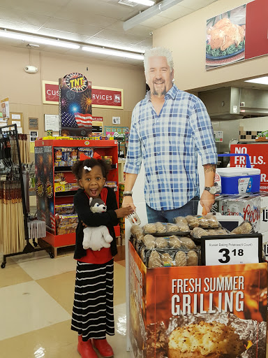 Grocery Store «Food Lion», reviews and photos, 3219 S Holden Rd, Greensboro, NC 27407, USA