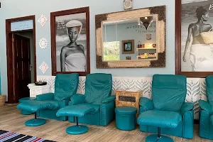 Cinnamon Spa & Salon image