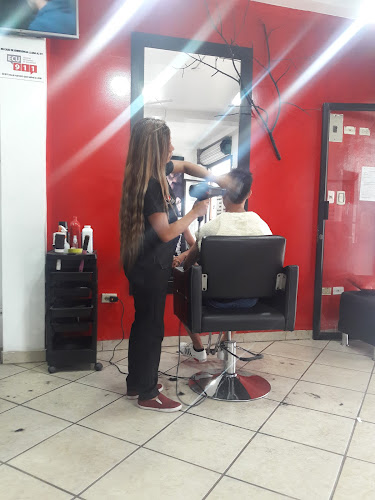 Opiniones de Hair Studio By Andrea en Puyo - Centro de estética