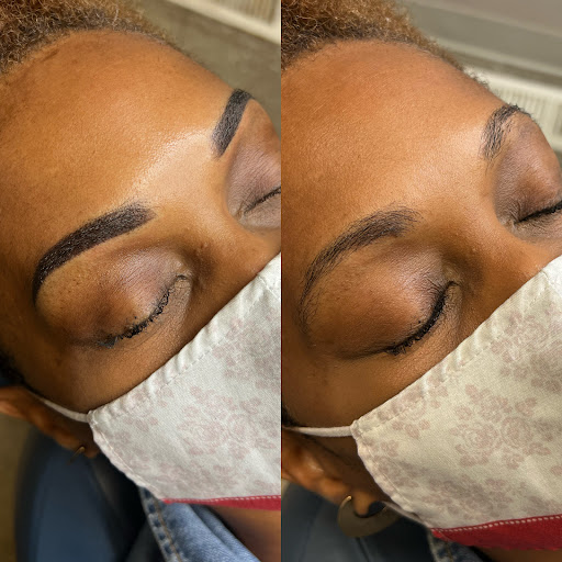 Carolina Microblading