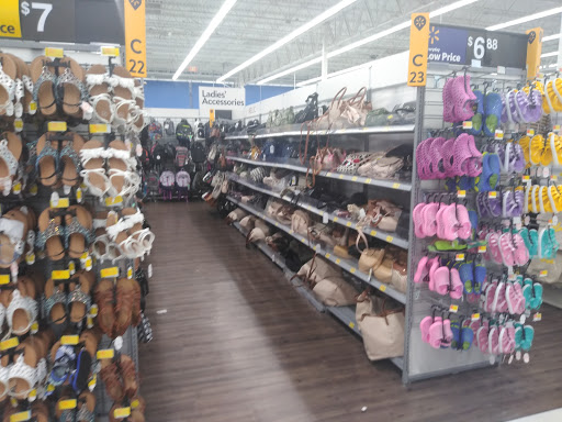 Department Store «Walmart Supercenter», reviews and photos, 39142 Natchez Dr, Slidell, LA 70461, USA