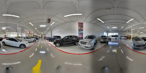 Used Car Dealer «Lucky Motors», reviews and photos, 817 Church Rd, Elmhurst, IL 60126, USA