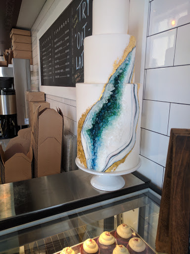 Cake Shop «Cake Life Bake Shop», reviews and photos, 1306 Frankford Ave, Philadelphia, PA 19125, USA