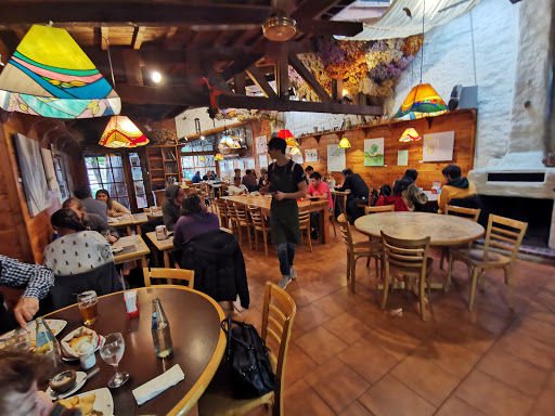 Jauja - Ice cream shop,Chocolate artisan,Chocolate cafe,Espresso bar,Restaurant en El Bolsón