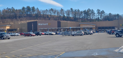 Department Store «Walmart Supercenter», reviews and photos, 1731 Blakeslee Blvd Dr E, Lehighton, PA 18235, USA