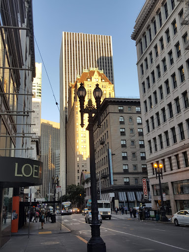 Sportswear Store «lululemon», reviews and photos, 327 Grant Ave, San Francisco, CA 94108, USA