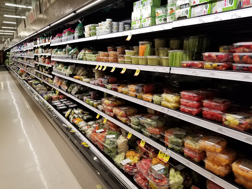 Grocery Store «Meijer», reviews and photos, 1703 Haggerty Rd, Commerce Charter Twp, MI 48390, USA