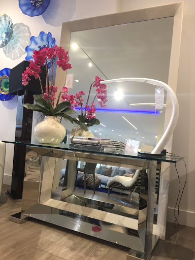 Furniture Store «Wasser Exclusive Furniture», reviews and photos, 19 NE 1st Ave, Hallandale Beach, FL 33009, USA