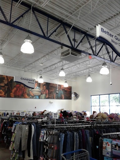 Thrift Store «Goodwill Brandon Superstore», reviews and photos, 1106 E Brandon Blvd, Brandon, FL 33511, USA