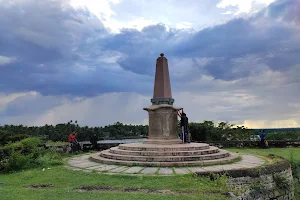 Commemorative Obelisk image
