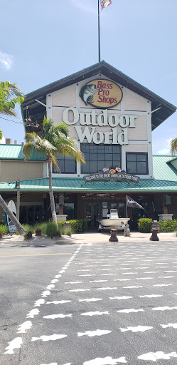 Sporting Goods Store «Bass Pro Shops», reviews and photos, 10040 Gulf Center Dr, Fort Myers, FL 33913, USA