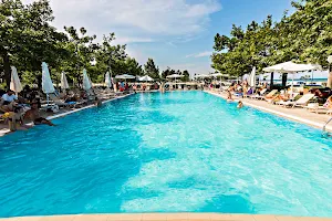 Giannoulis Hotel & Pool image