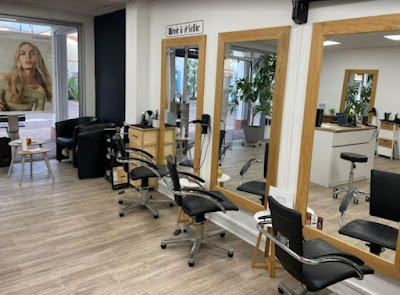 LES COULEURS DE MARIE SARL Jplm Coiffure à Le Loroux-Bottereau