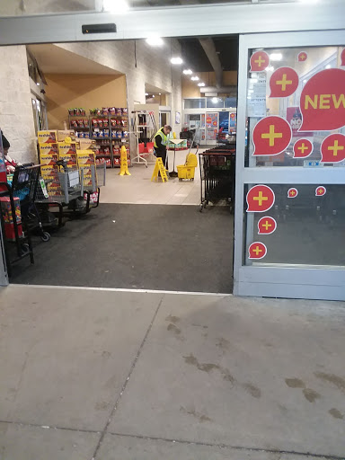 Supermarket «Giant Eagle Supermarket», reviews and photos, 1800 McKees Rocks Rd, McKees Rocks, PA 15136, USA