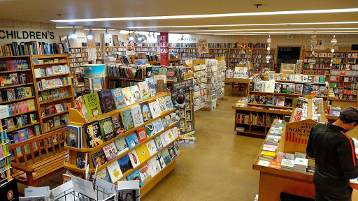 Moe s Books