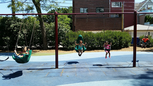 Park «Adams Playground Park», reviews and photos, 1919 N Seminary Ave, Chicago, IL 60614, USA