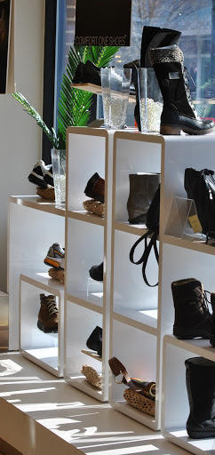 Shoe Store «Comfort One Shoes», reviews and photos, 11920 Grand Commons Ave, Fairfax, VA 22030, USA