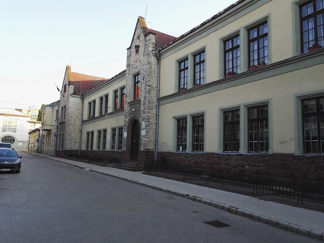 Padányi Katolikus Iskola - Iskola