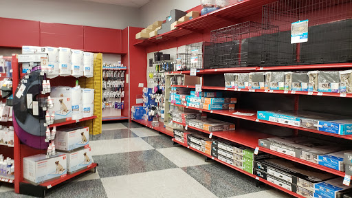 Pet Supply Store «Petco Animal Supplies», reviews and photos, 787 W Main St, Lake Zurich, IL 60047, USA