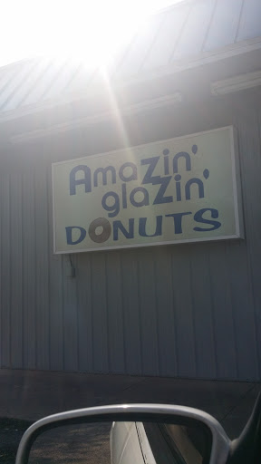 Donut Shop «Amazin Glazin Donuts», reviews and photos, 515 N Mulberry St, Elizabethtown, KY 42701, USA