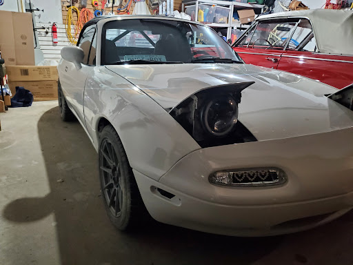 Auto Body Shop «Maaco Collision Repair & Auto Painting», reviews and photos, 1741 Chrisler Ave, Schenectady, NY 12303, USA