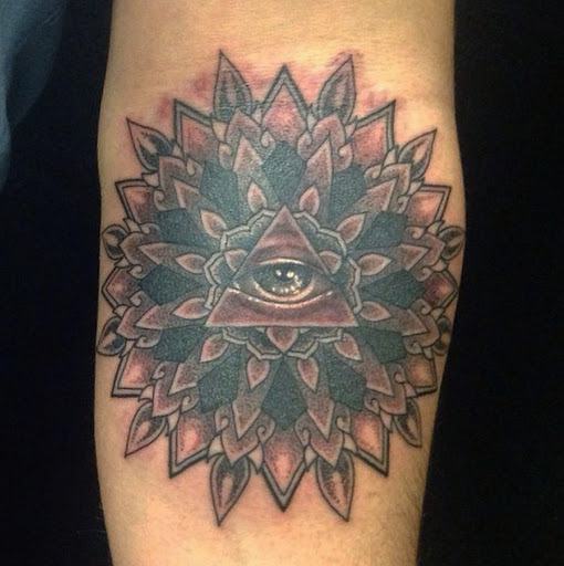 Explore tattoo specials ideas, creative tattoo ideas in Astoria, available at Supernova Tattoo