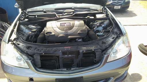 Auto Parts Store «DFW Auto Salvage», reviews and photos, 6071 W Davis St, Dallas, TX 75211, USA