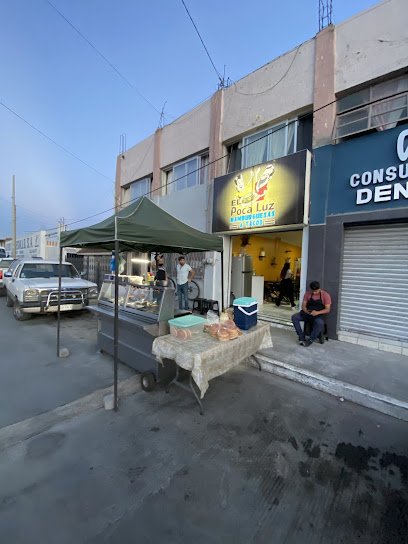 El Poca Luz Hamburguesas y Tacos - Av. García Salinas Ote. 524C, Centro, 99020 Fresnillo, Zac., Mexico