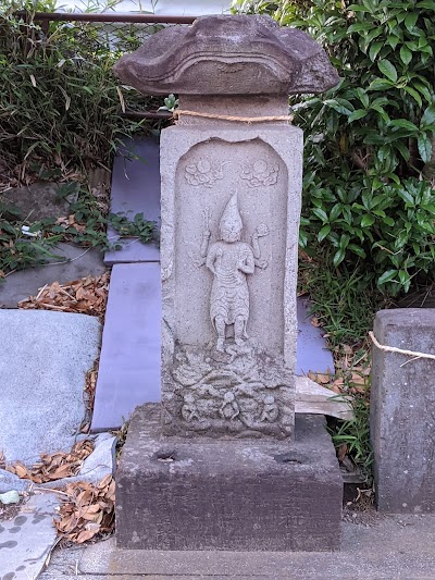 川島の青面金剛庚申塔