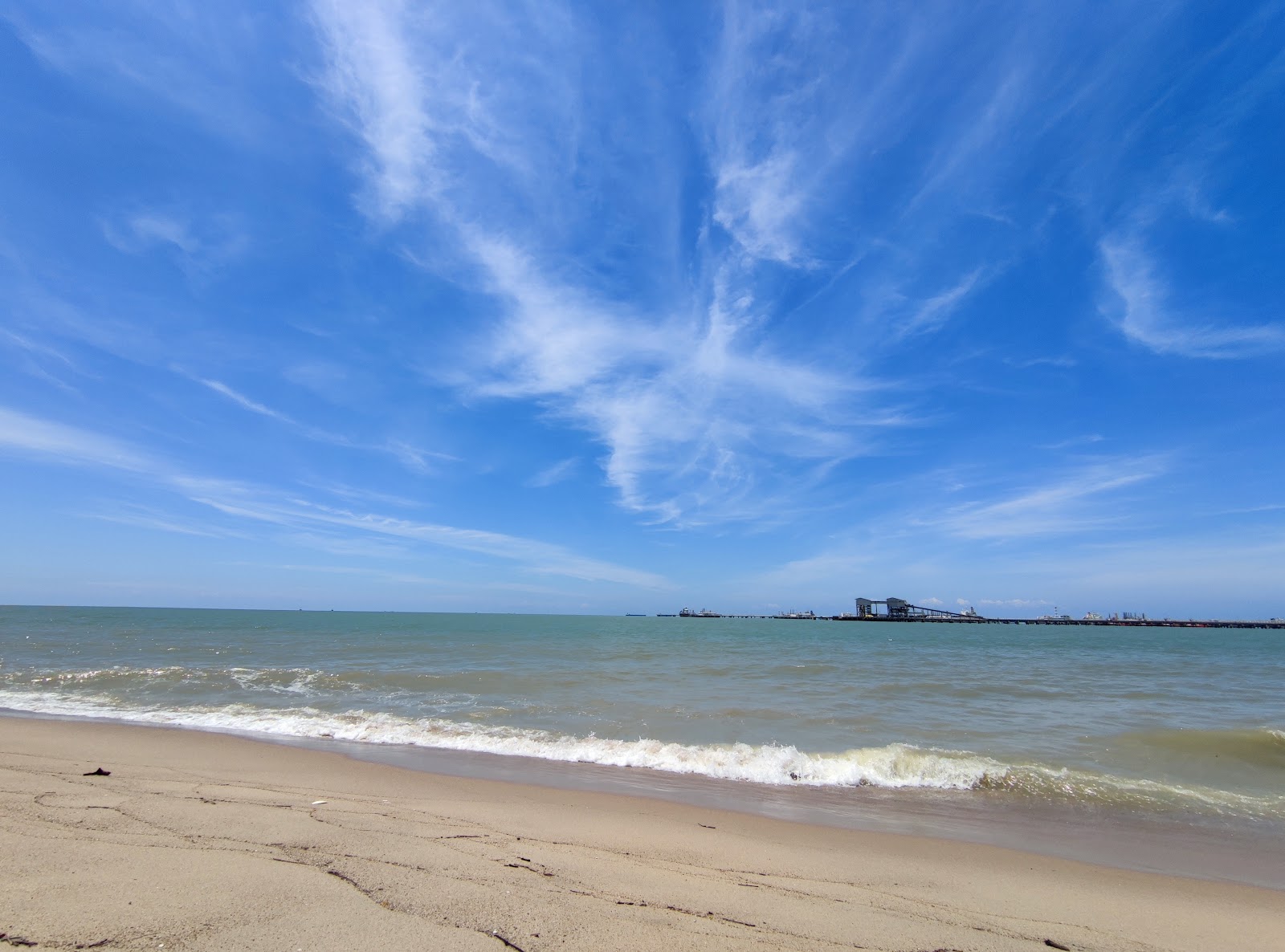 Foto van Puteri Beach II - populaire plek onder ontspanningskenners