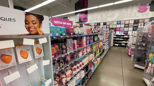Variety Store «Five Below», reviews and photos, 13401 Shelbyville Rd, Louisville, KY 40243, USA