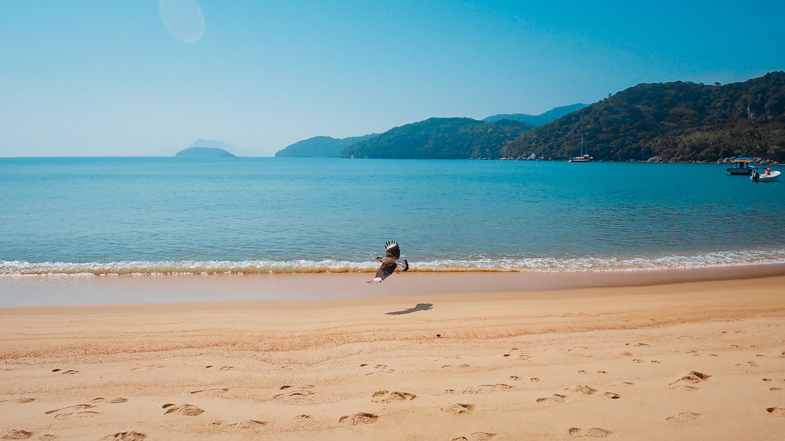 Foto van Praia de Palmas en de nederzetting